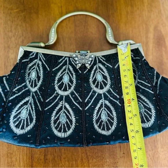Vintage Black Beaded Handbag w Butterfly Clasp and Chain Strap by Melissa Design - Picture 11 of 14